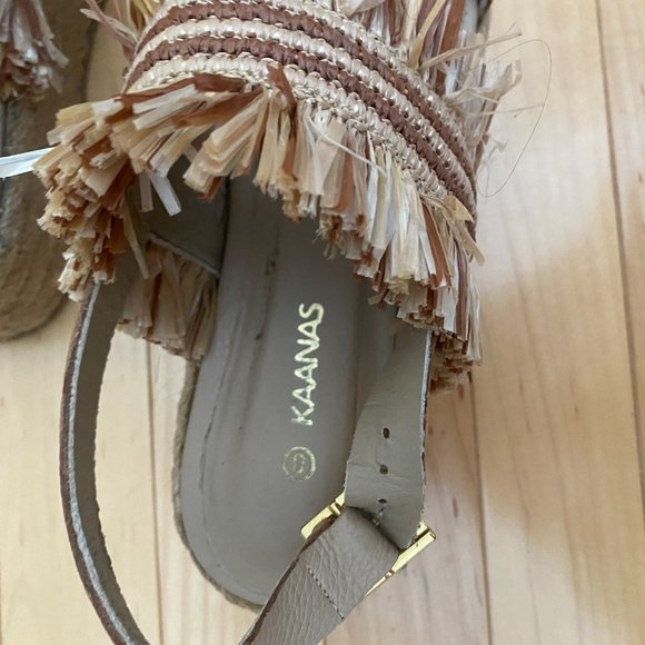 PLATFORM SANDALS - Picture 3 of 3